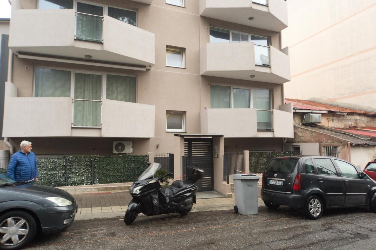 Slow Chic Apartment Beb Policlinico Messina Exterior photo
