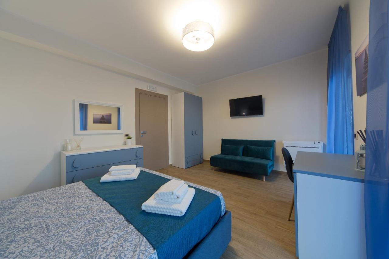 Slow Chic Apartment Beb Policlinico Messina Exterior photo